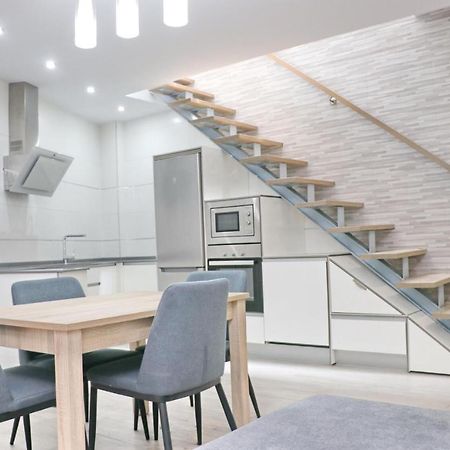 Apartamento Colon โกนิล เด ลาฟรอนเตรา ภายนอก รูปภาพ